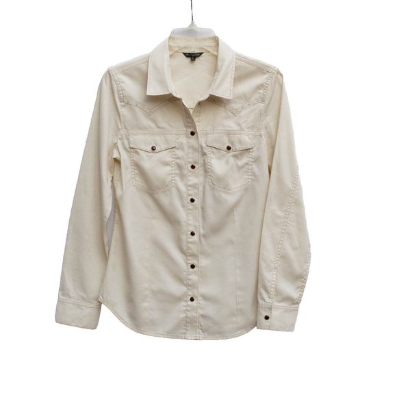 Massimo Dutti Tops - Massimo Dutti Womens Sz S Creamy White Fitted Pearl SnapUp Studded Western Shirt